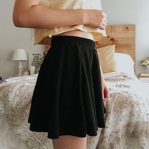 flowy black skirt
